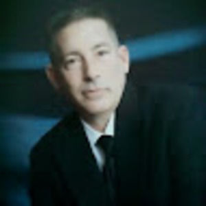 Meet your Posher, Troy